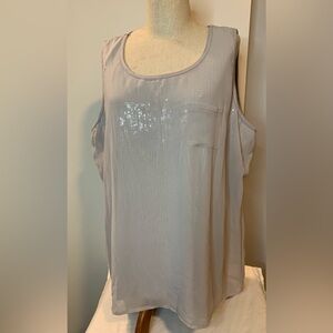 DESIGN HISTORY. Women's Gray Sleeveless Top.
Size 2 X